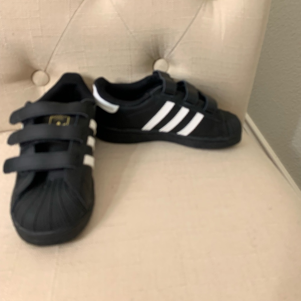 Adidas toddler shoes